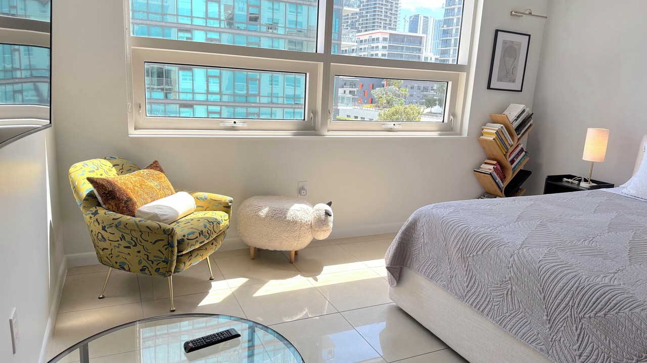 Photo of Bedroom in Midtown