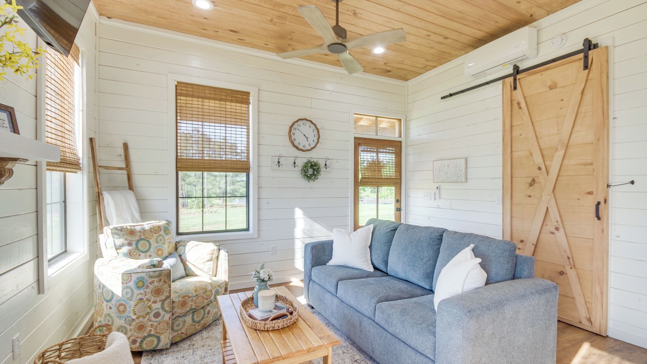 Photo of Livingroom in Ludlow