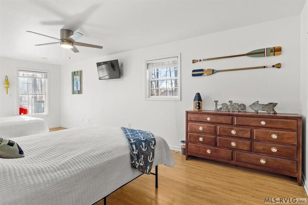 Photo of Bedroom in Wise