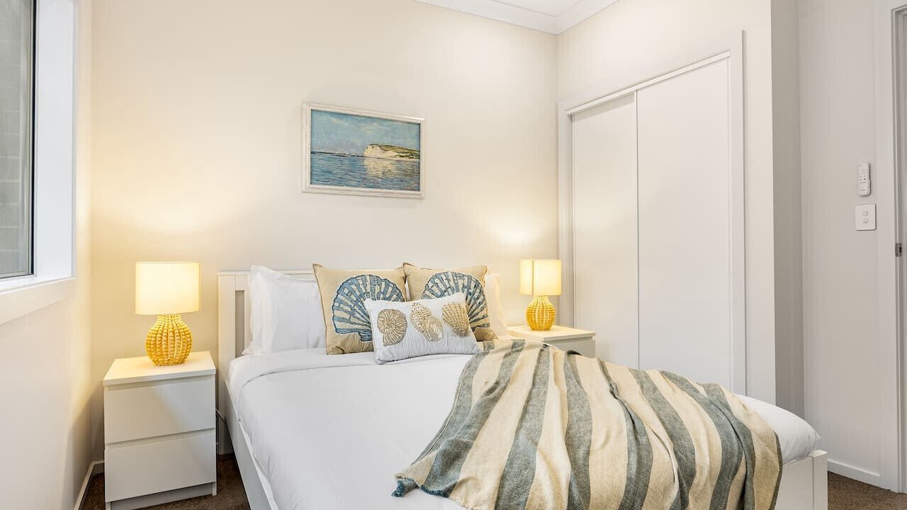 Photo of Bedroom in Parkinson