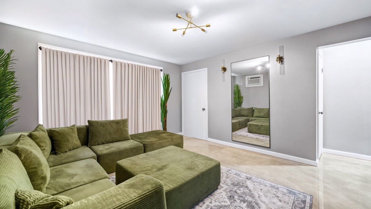 Photo of Bedroom in Bayonne