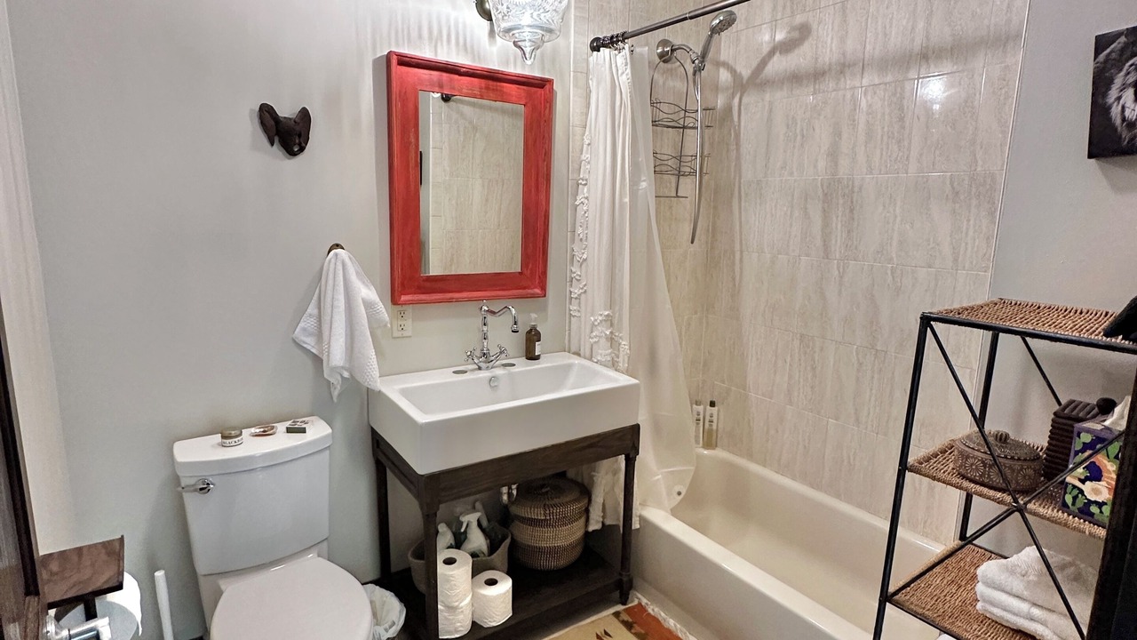 Photo of Bathroom in Warwick
