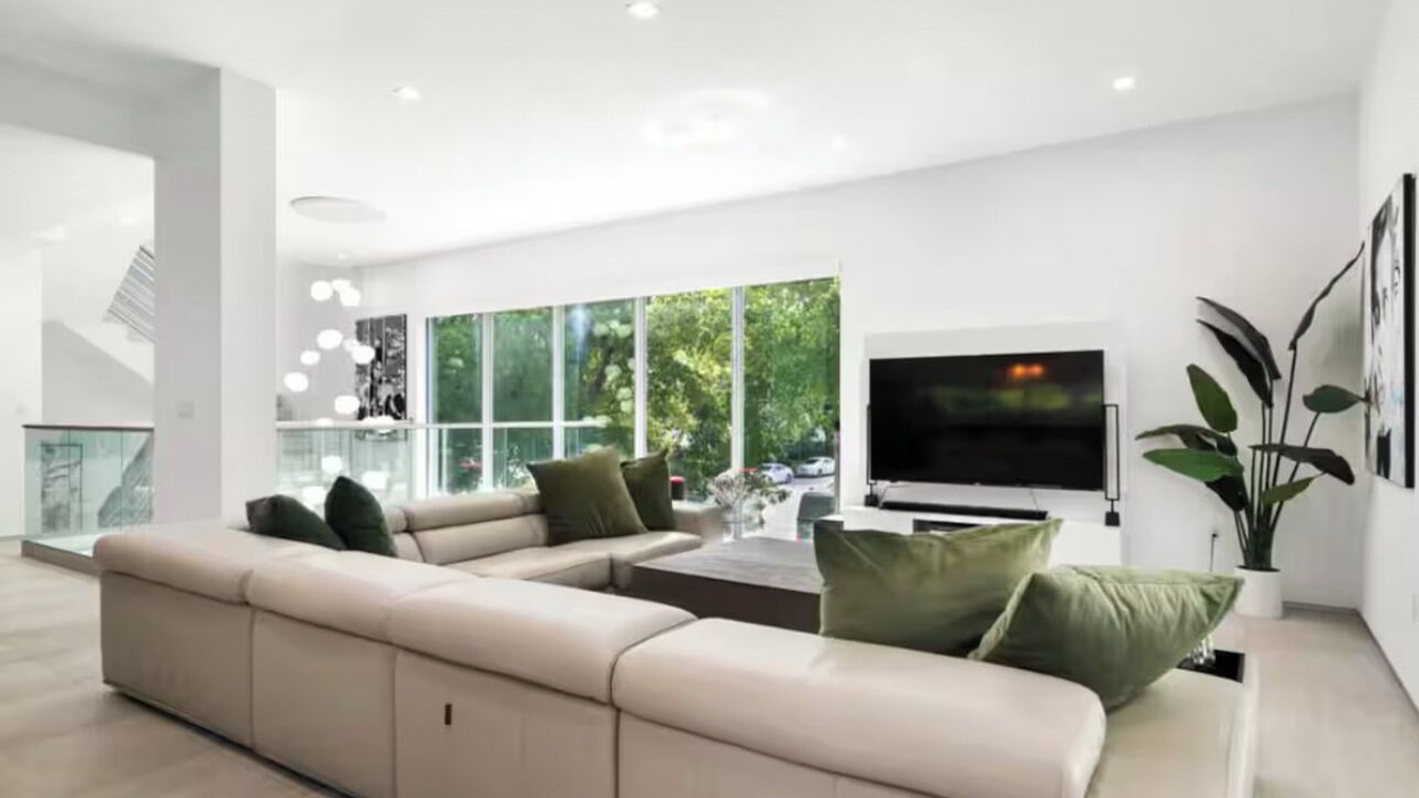Photo of Livingroom in The Roads