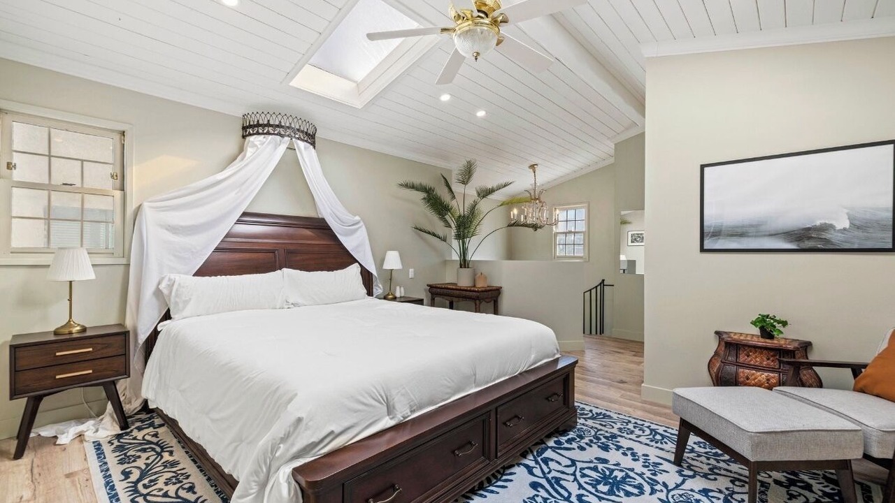 Photo of Bedroom in Silver Strand