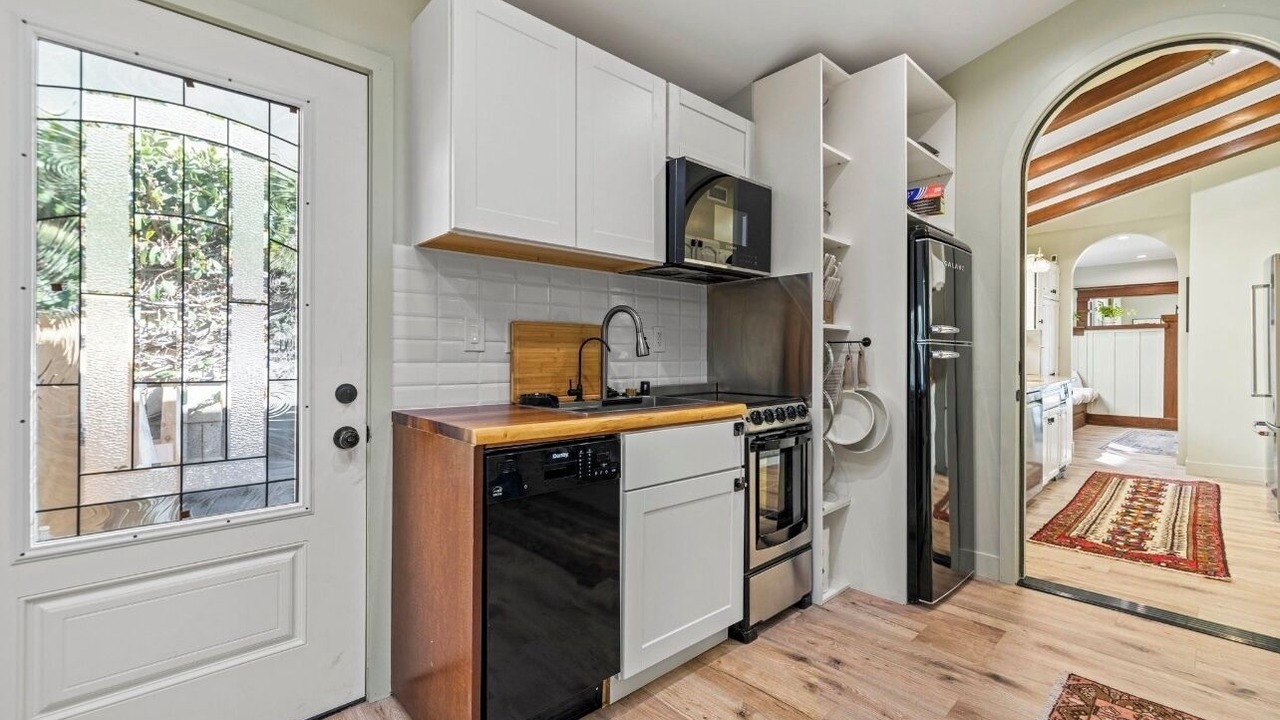 Photo of Kitchen in Silver Strand
