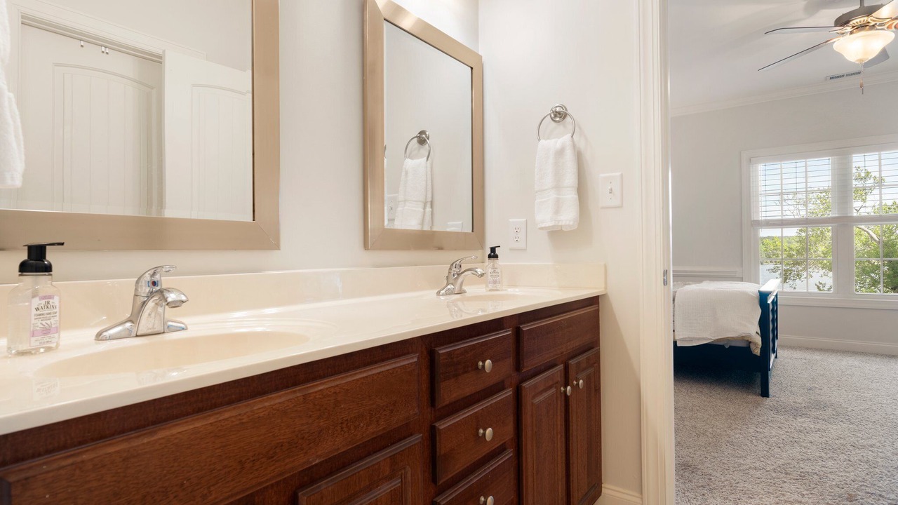 Photo of Bathroom in Wise
