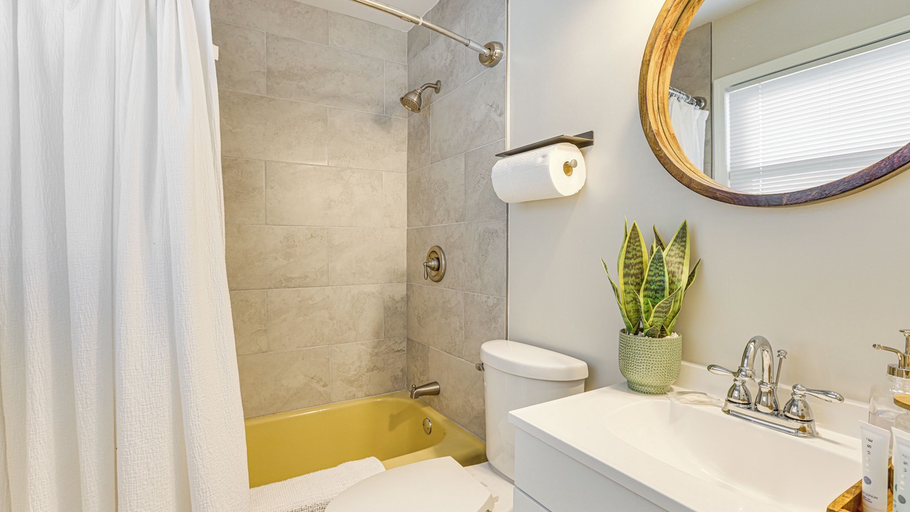 Photo of Bathroom in Tuscaloosa