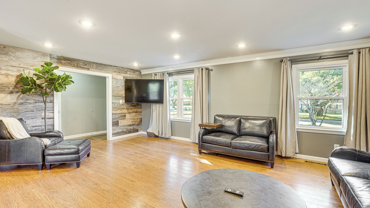 Photo of Livingroom in Tuscaloosa