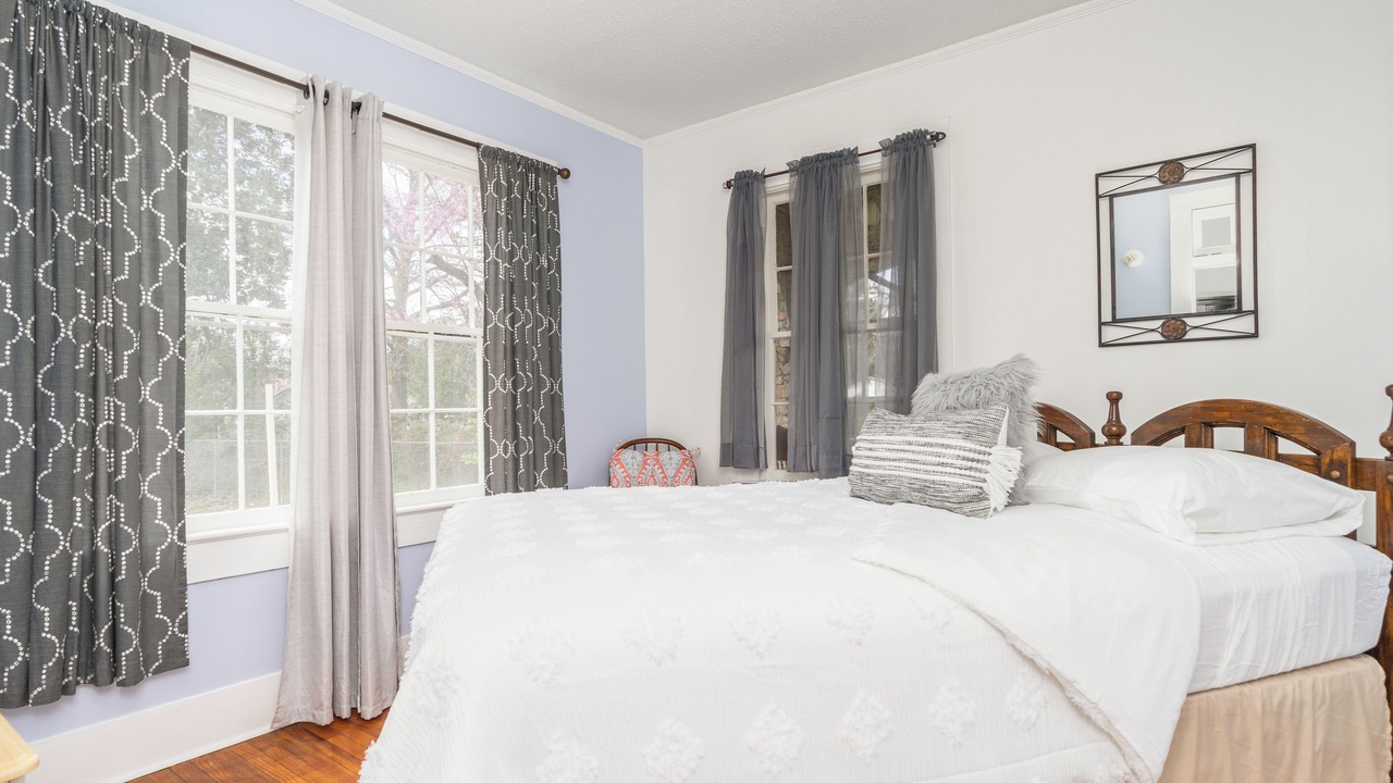 Photo of Bedroom in Wetumpka
