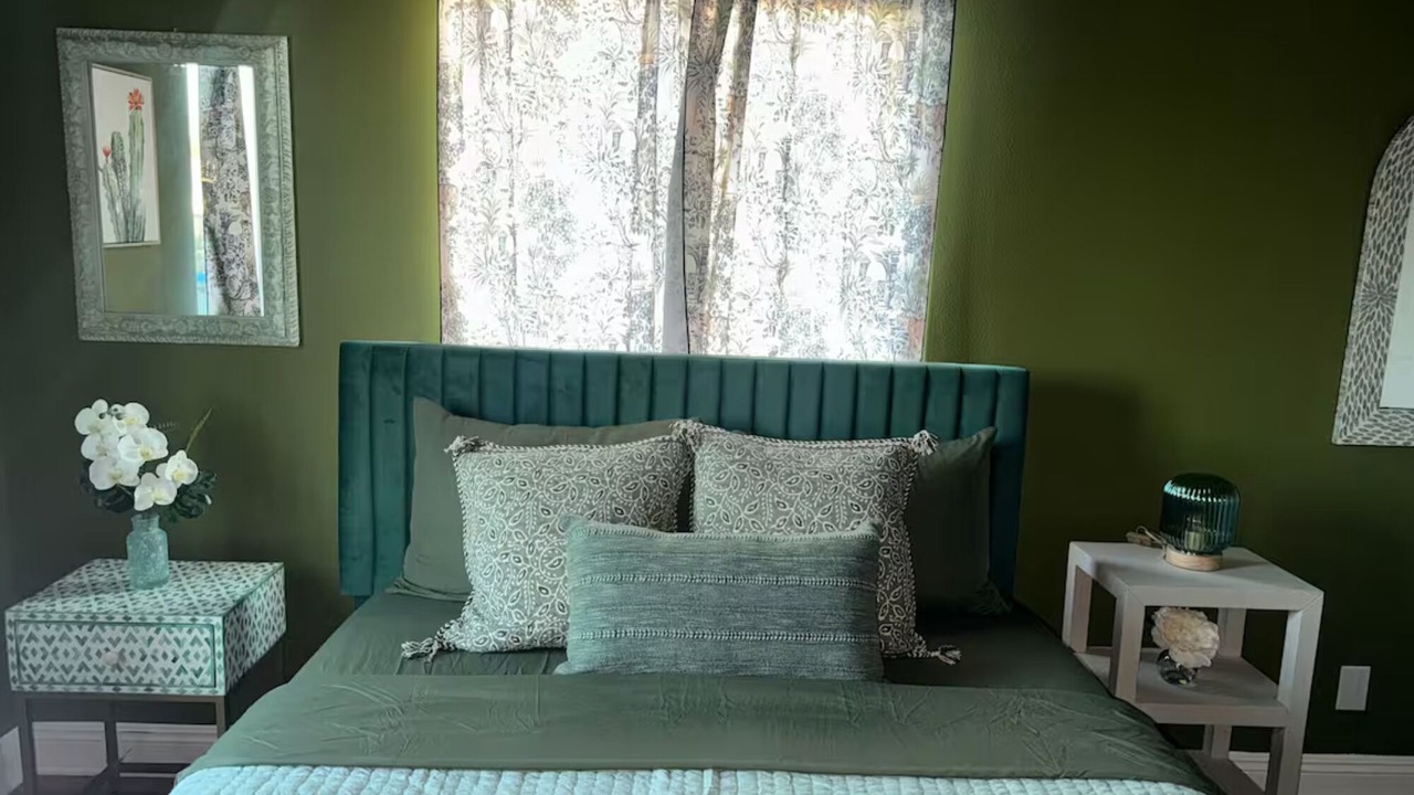Photo of Bedroom in Los Angeles