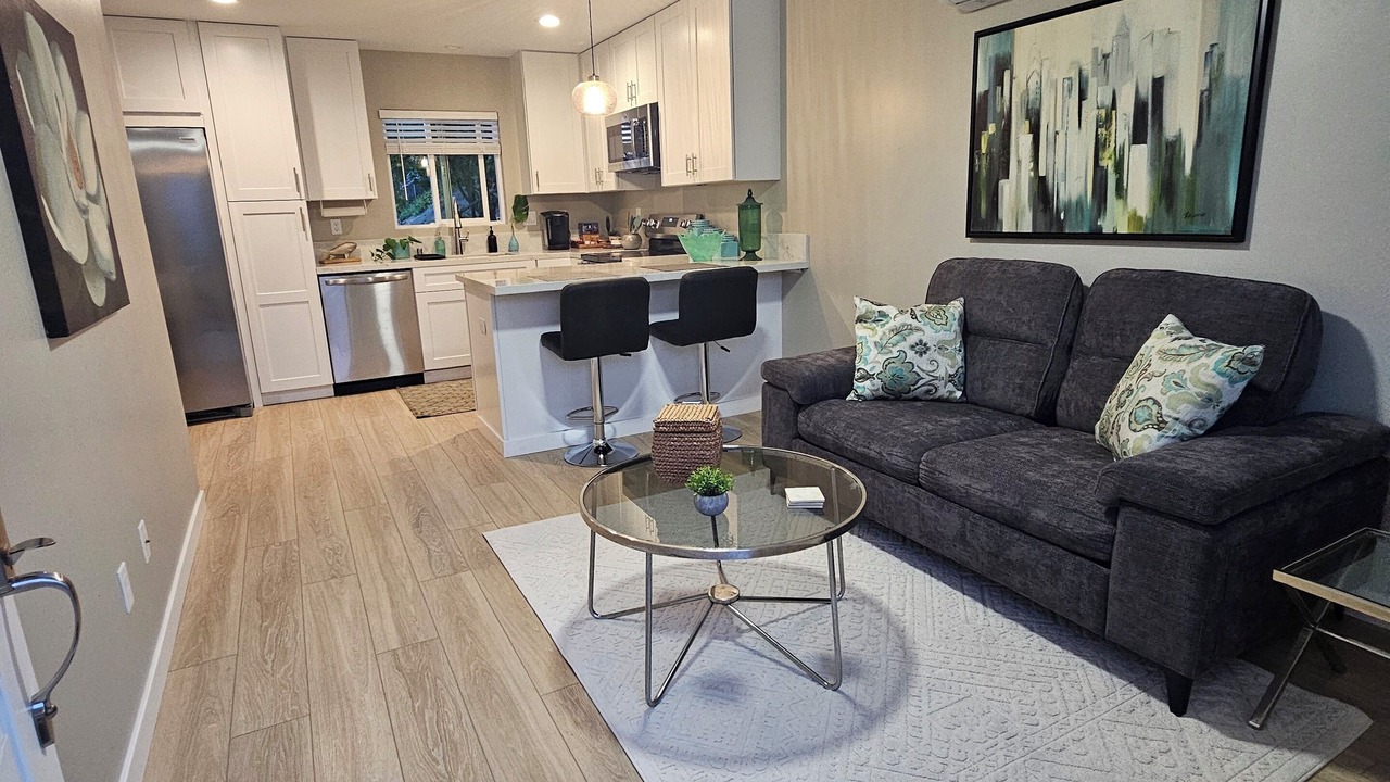 Photo of Livingroom in Lincoln Acres