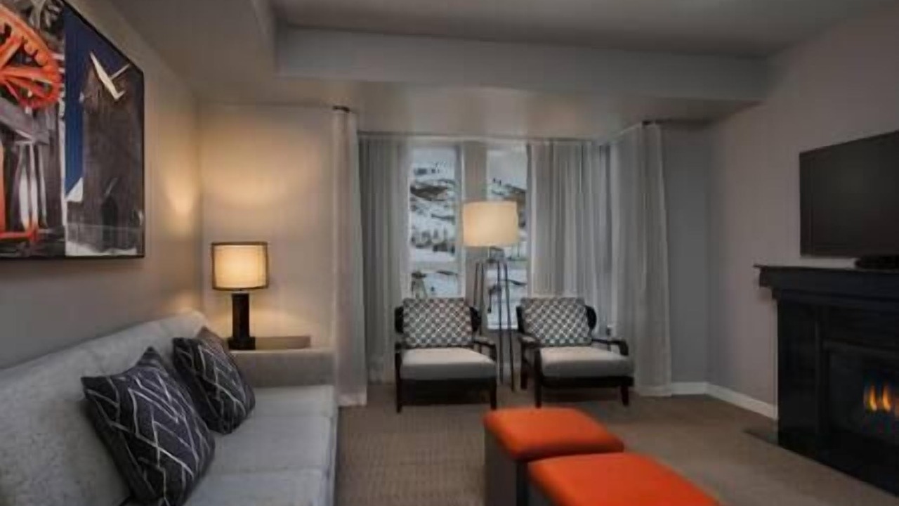 Photo of Livingroom in Erie