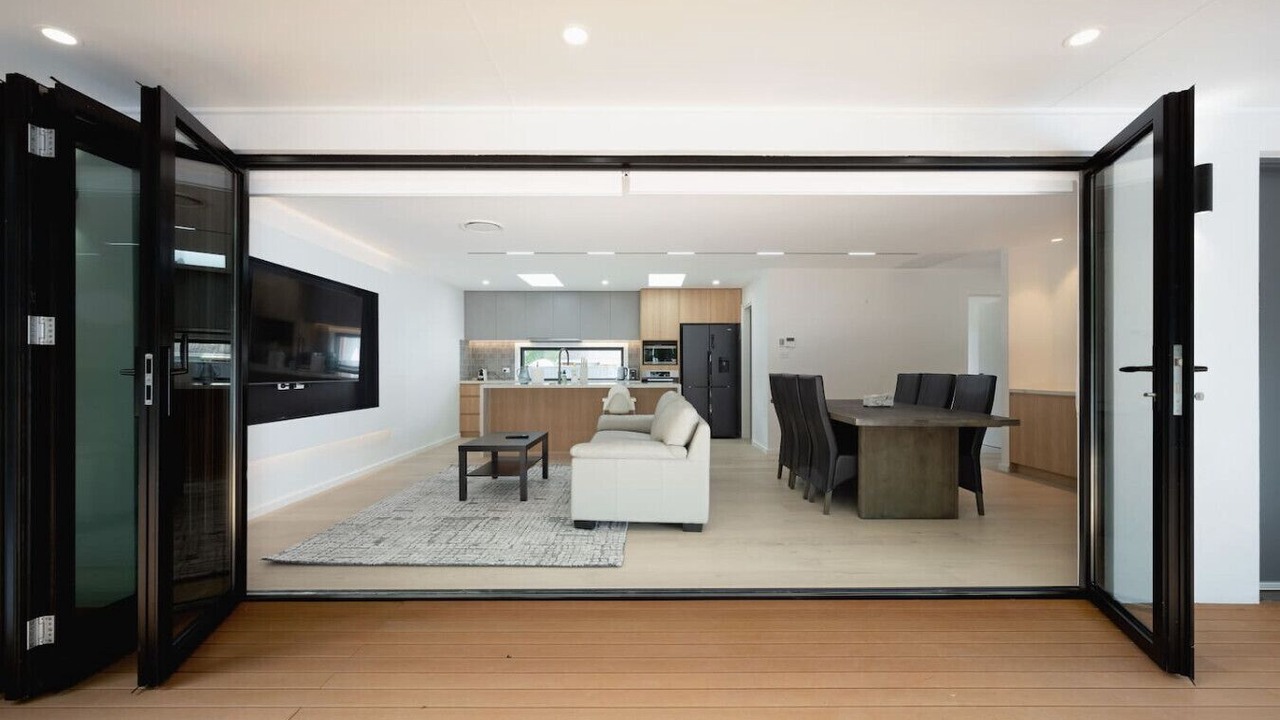 Photo of Livingroom in Dickson