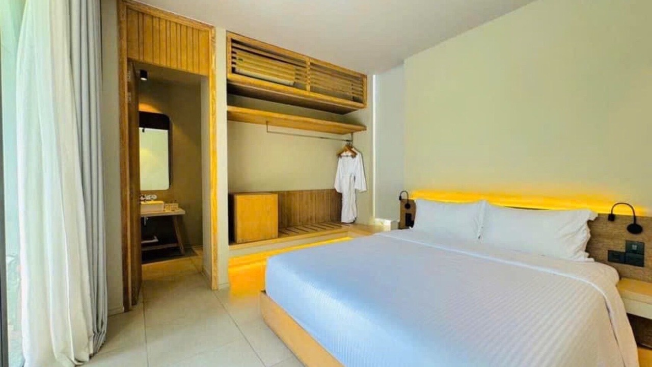Photo of Bedroom in Long Beach