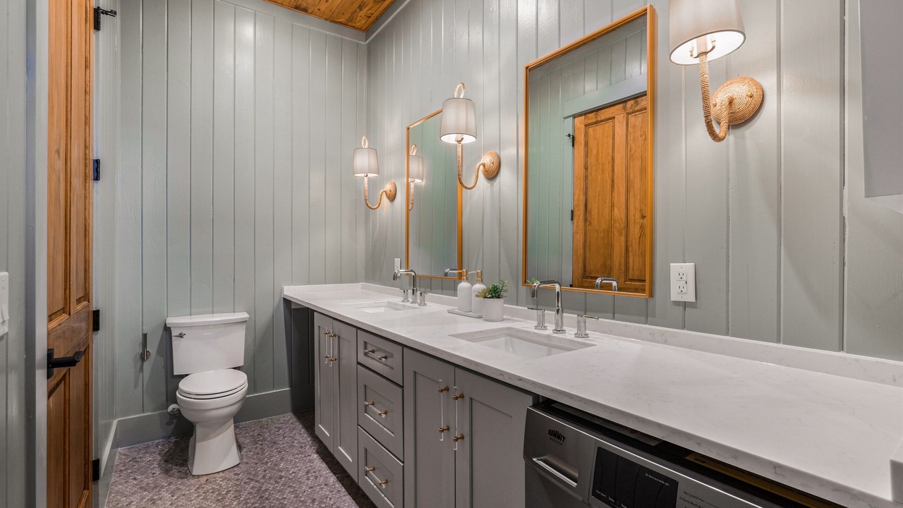 Photo of Bathroom in Fairhope