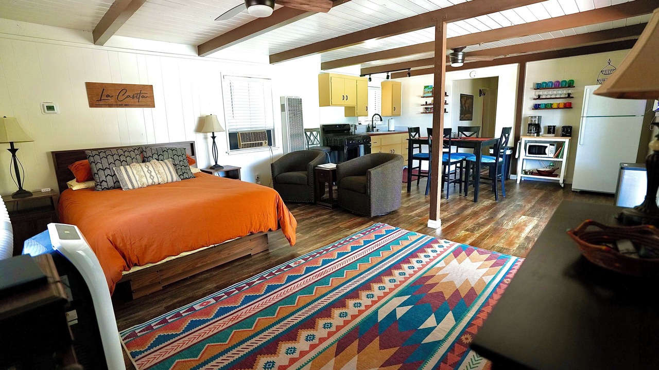 Photo of Bedroom in Lake Elsinore