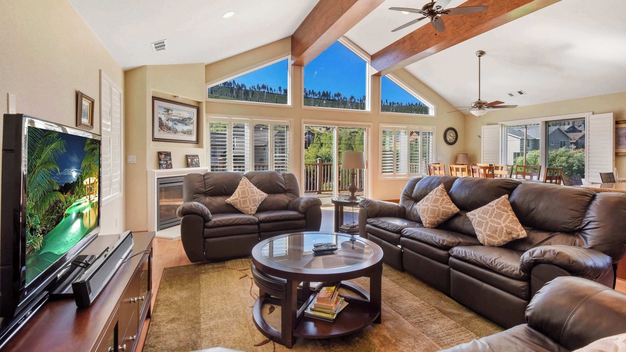 Photo of Bedroom in Mountain View Estates