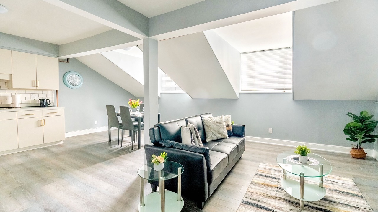 Photo of Livingroom in Hamilton