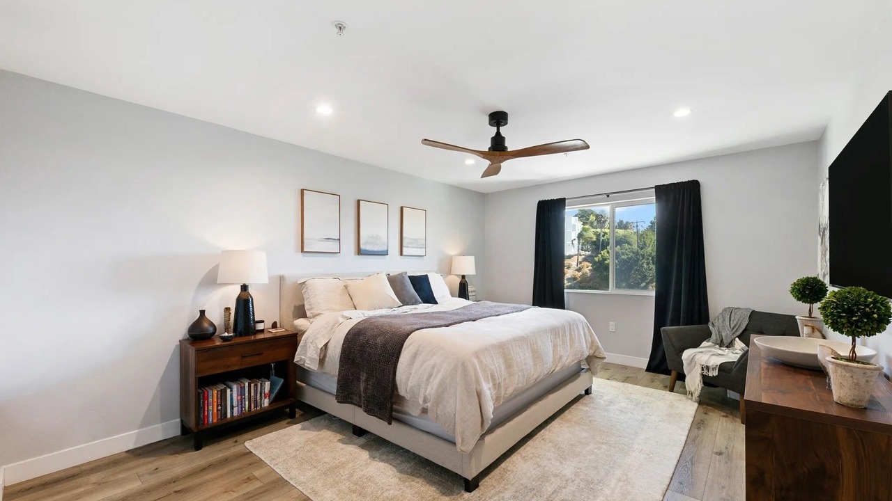 Photo of Bedroom in Central Malibu