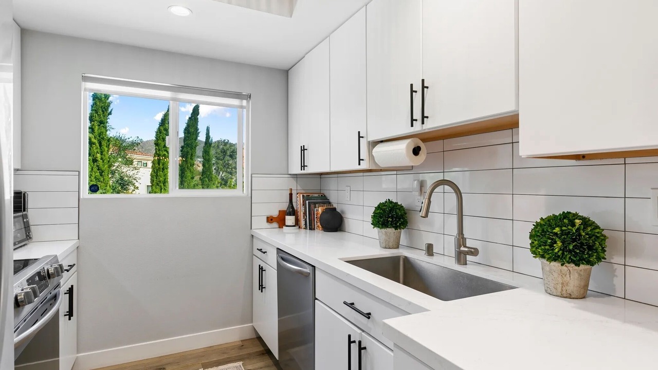 Photo of Kitchen in Central Malibu