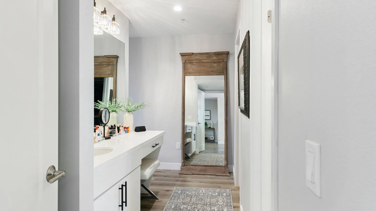 Photo of Bathroom in Central Malibu