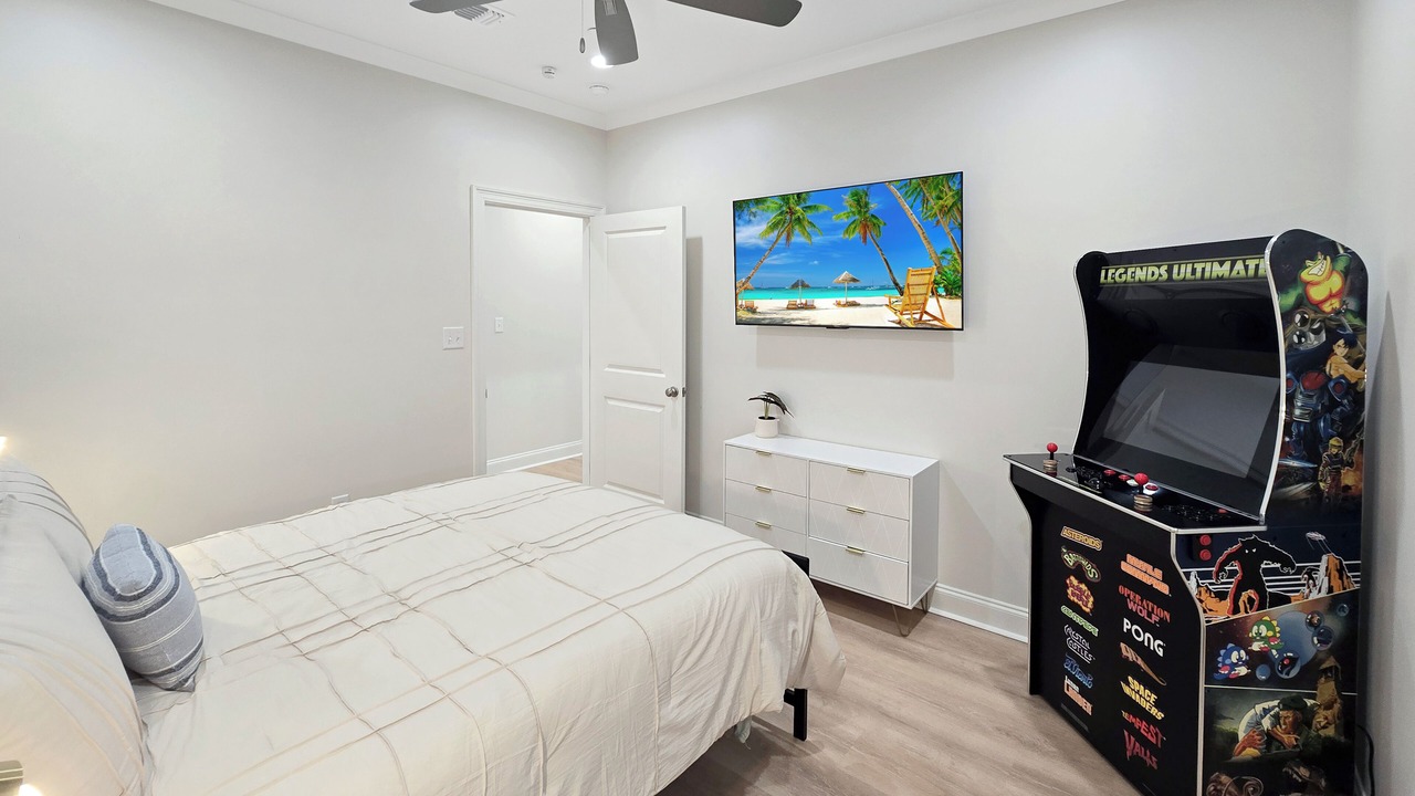 Photo of Bedroom in Long Beach