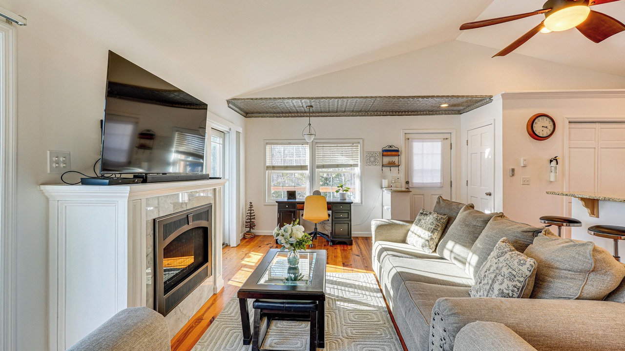 Photo of Livingroom in Walton Park