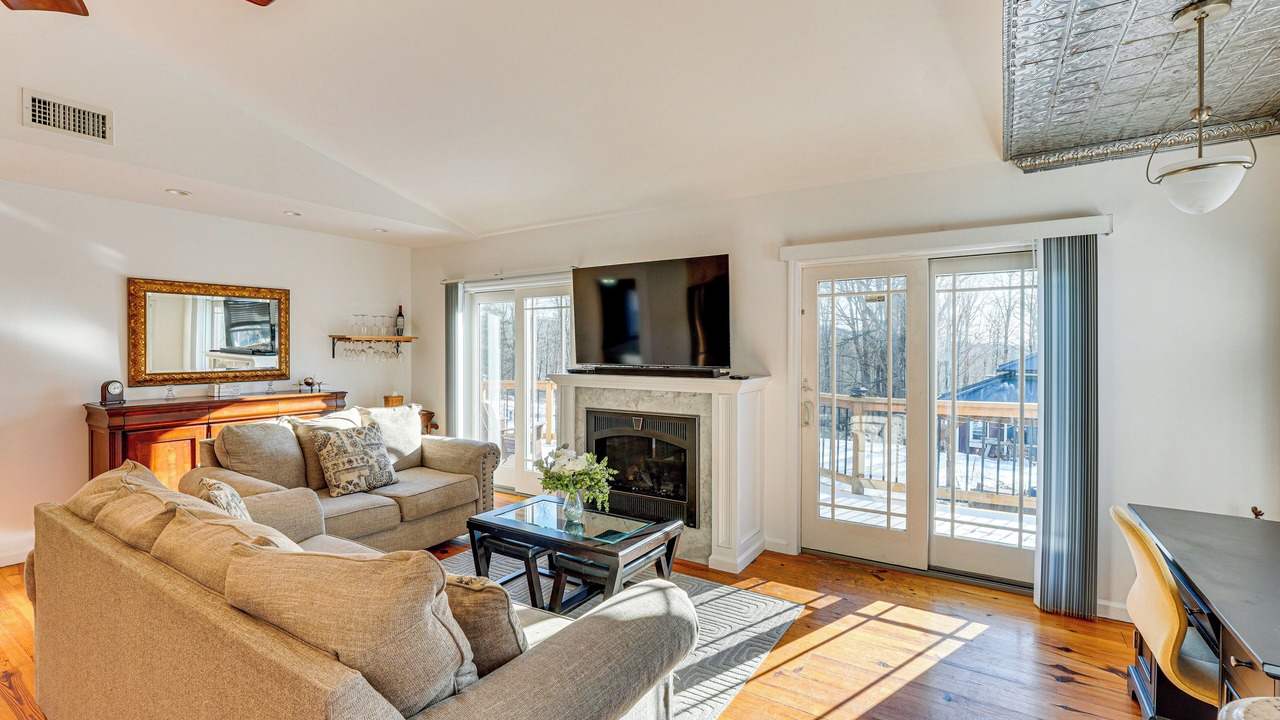 Photo of Livingroom in Walton Park