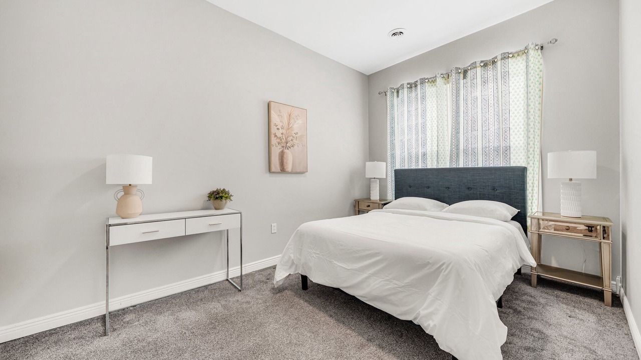 Photo of Bedroom in Buffalo