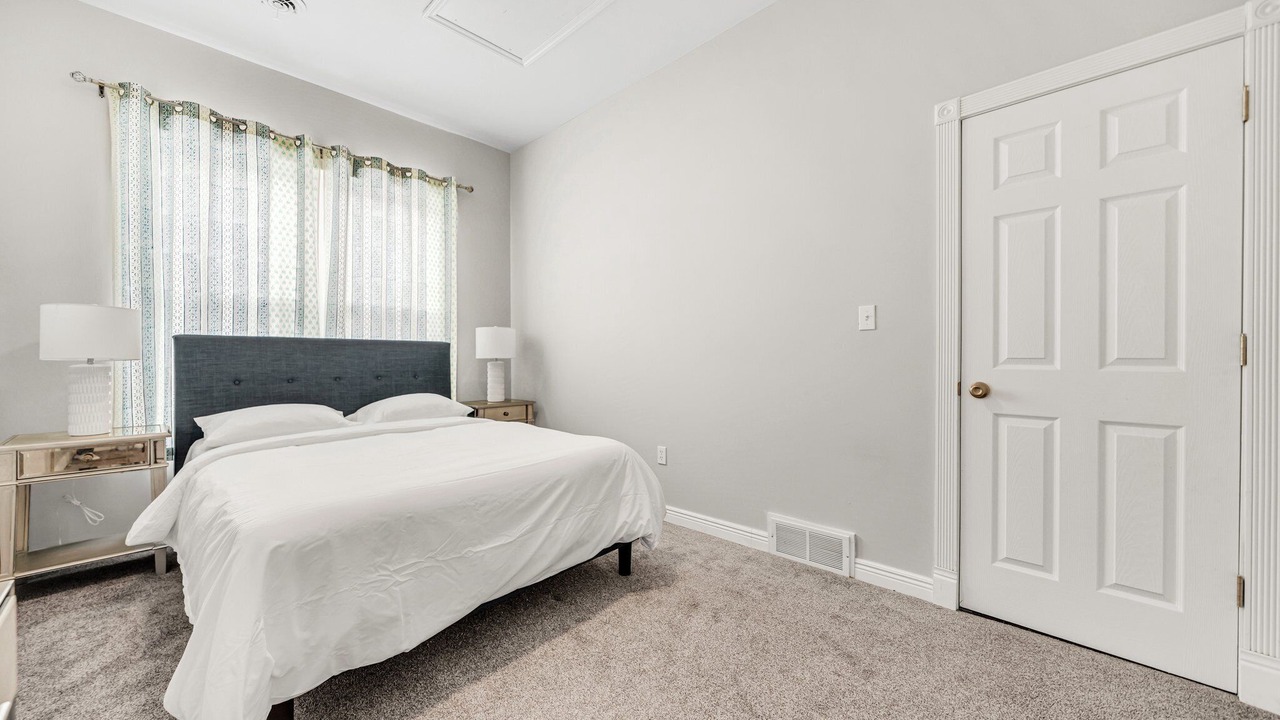 Photo of Bedroom in Buffalo