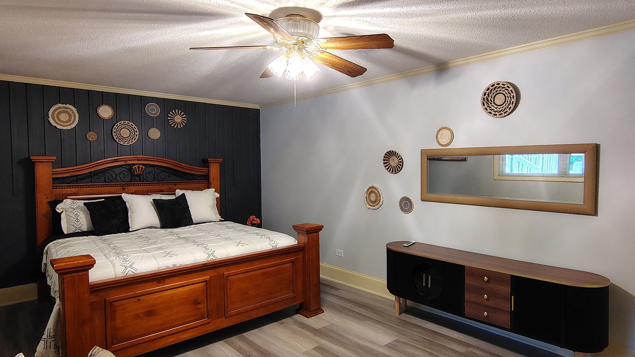 Photo of Bedroom in Paw Creek