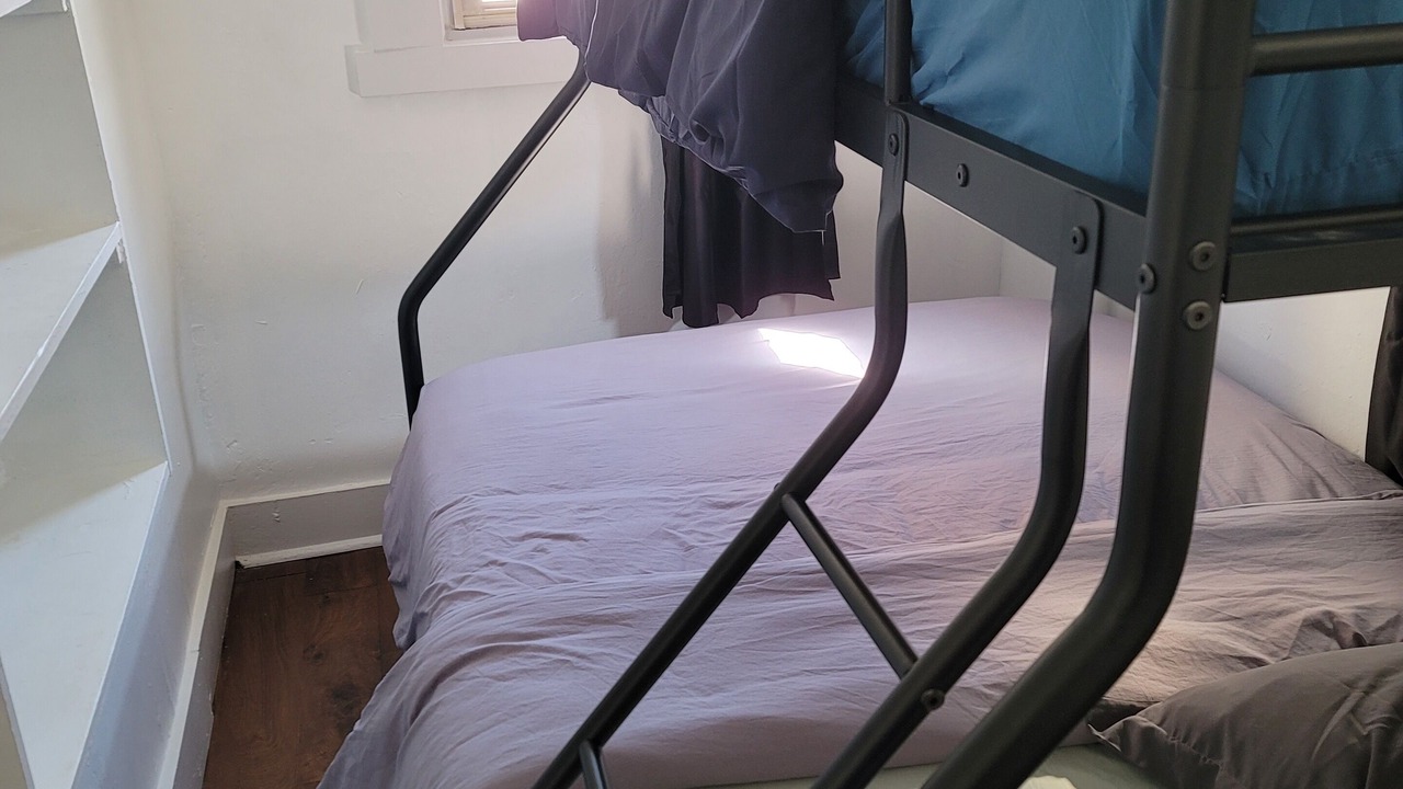 Photo of Bedroom in Teaneck