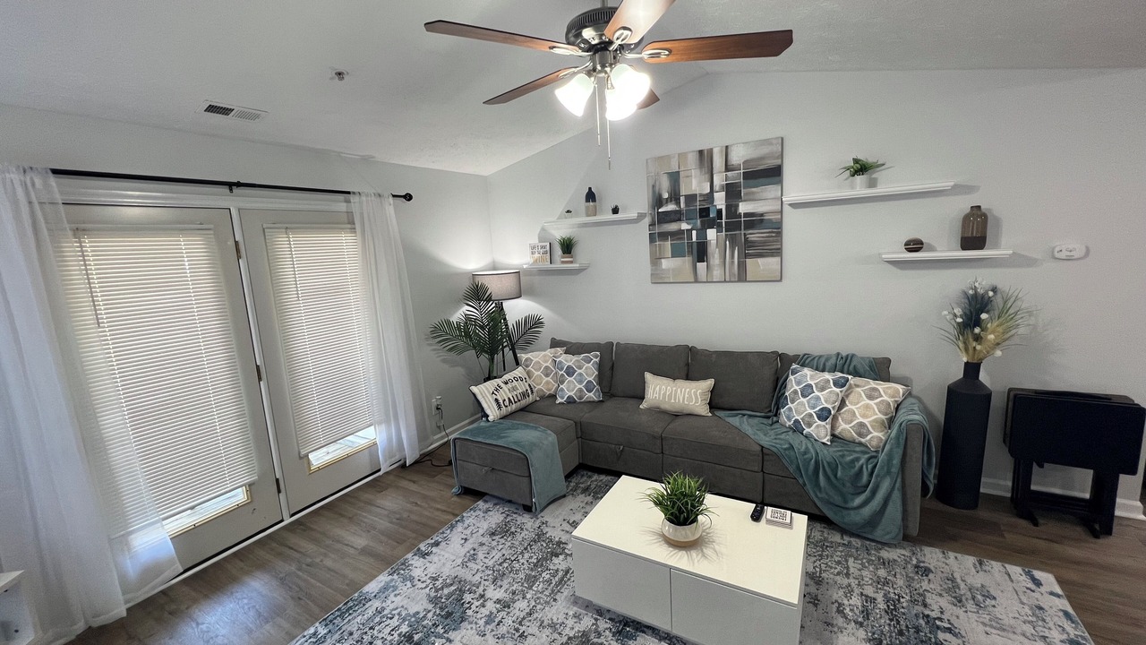 Photo of Livingroom in Westover