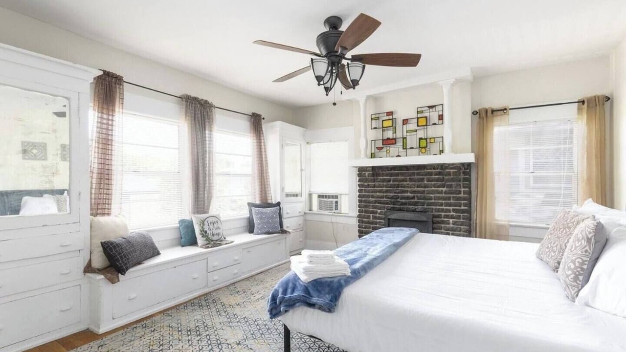 Photo of Bedroom in Glen Iris