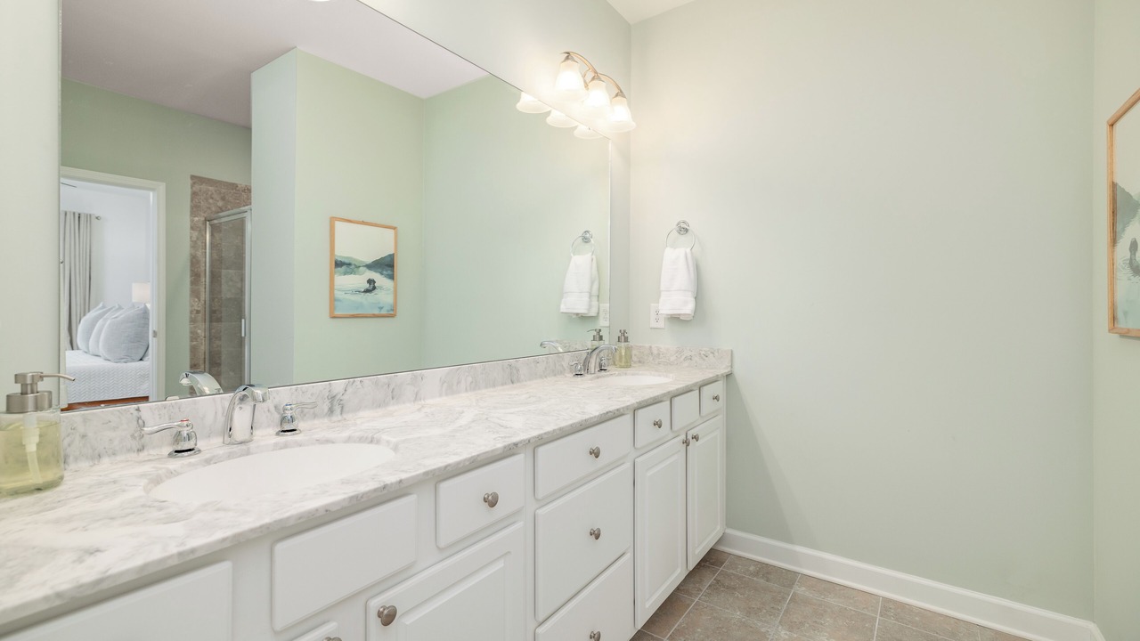 Photo of Bathroom in Eatons Crossing