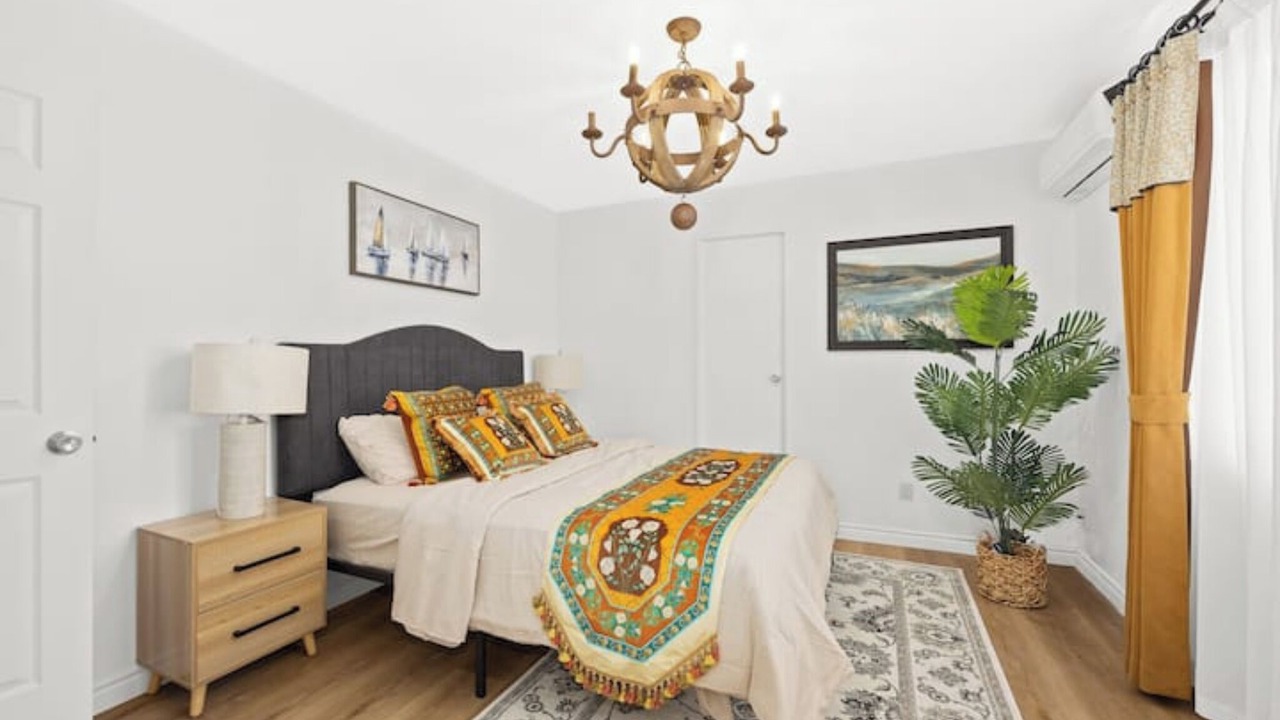 Photo of Bedroom in Lake Elsinore