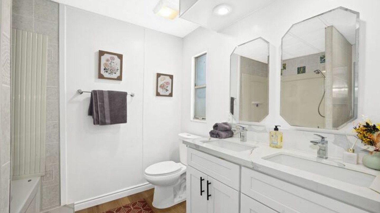 Photo of Bathroom in Lake Elsinore