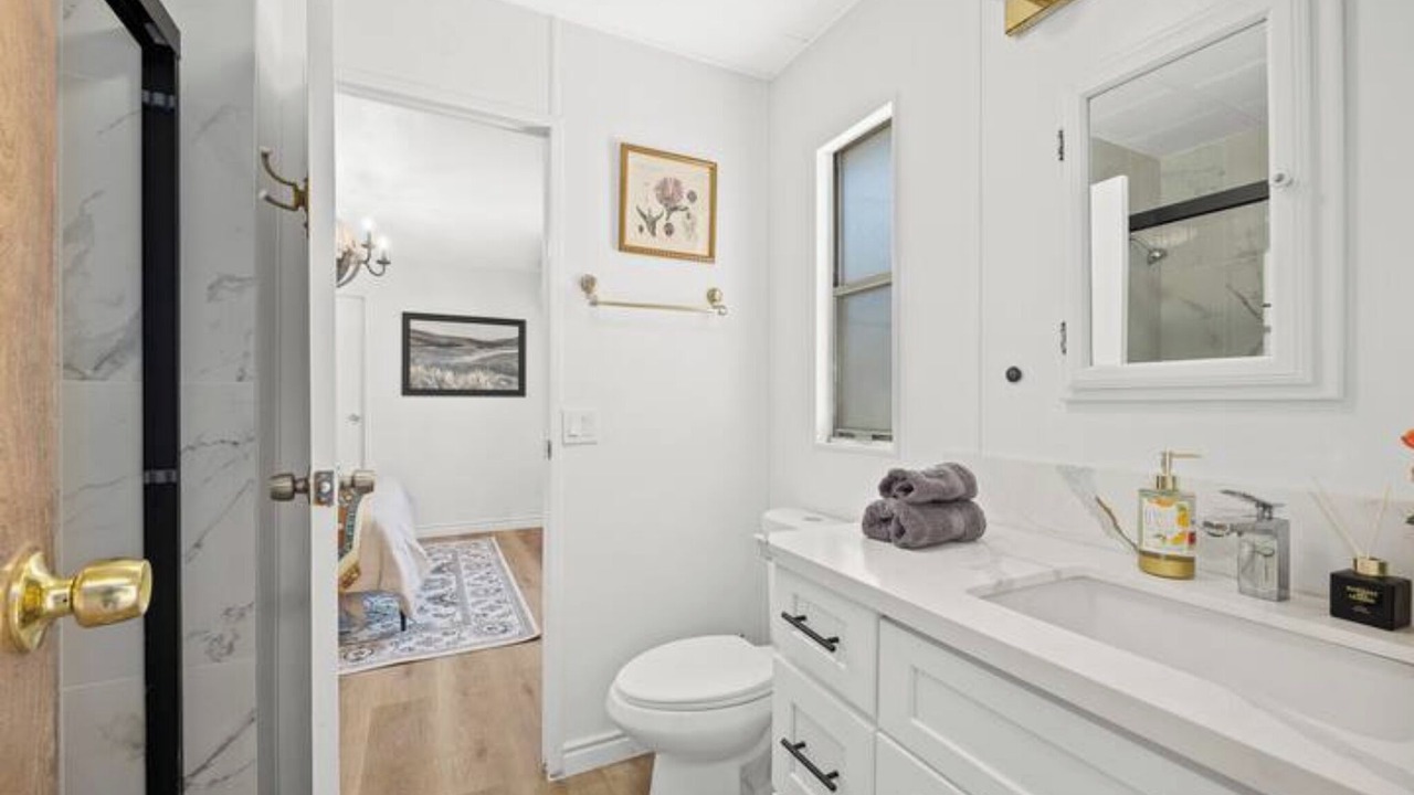 Photo of Bathroom in Lake Elsinore