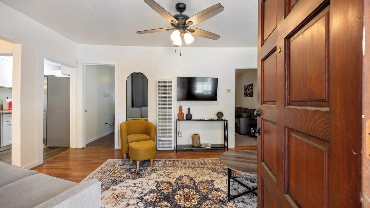 Photo of Livingroom in Southeastern Sacramento