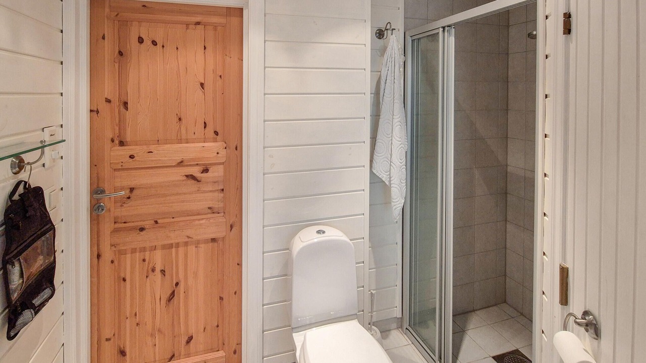 Photo of Bathroom in Gulen Municipality