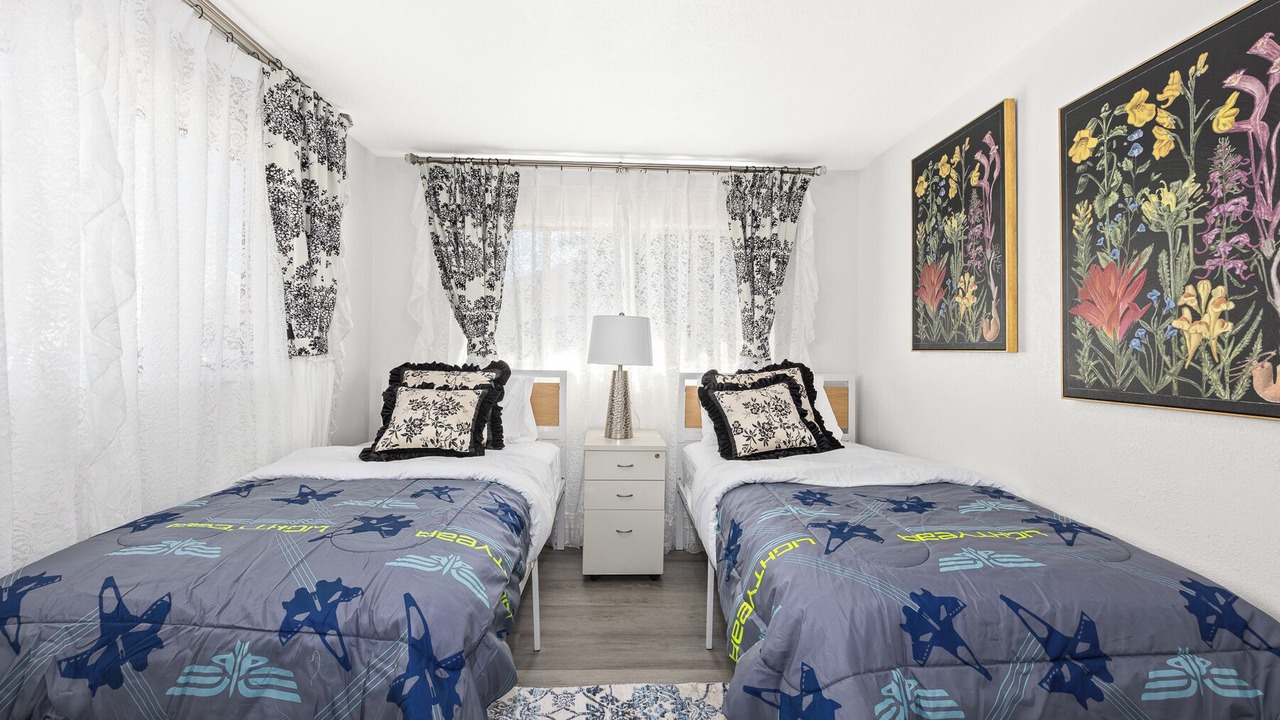 Photo of Bedroom in Lake Elsinore