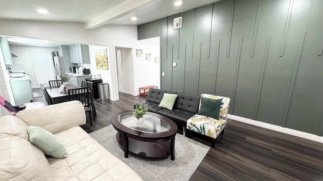 Photo of Livingroom in Southwest Anaheim