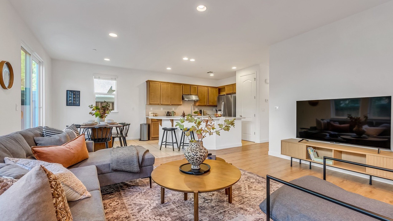 Photo of Livingroom in Berryessa