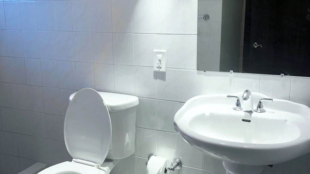 Photo of Bathroom in Altona