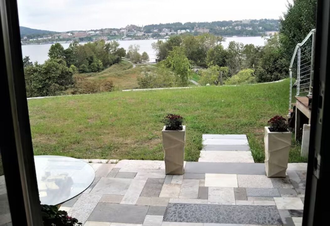 Photo of Outdoor in Newburgh