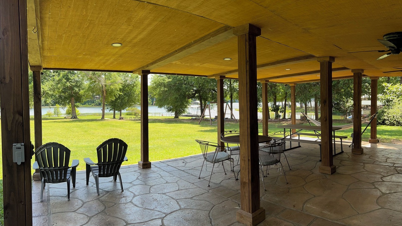 Photo of Outdoor in Abbeville