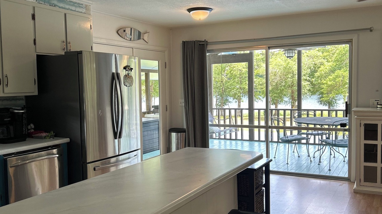 Photo of Kitchen in Abbeville