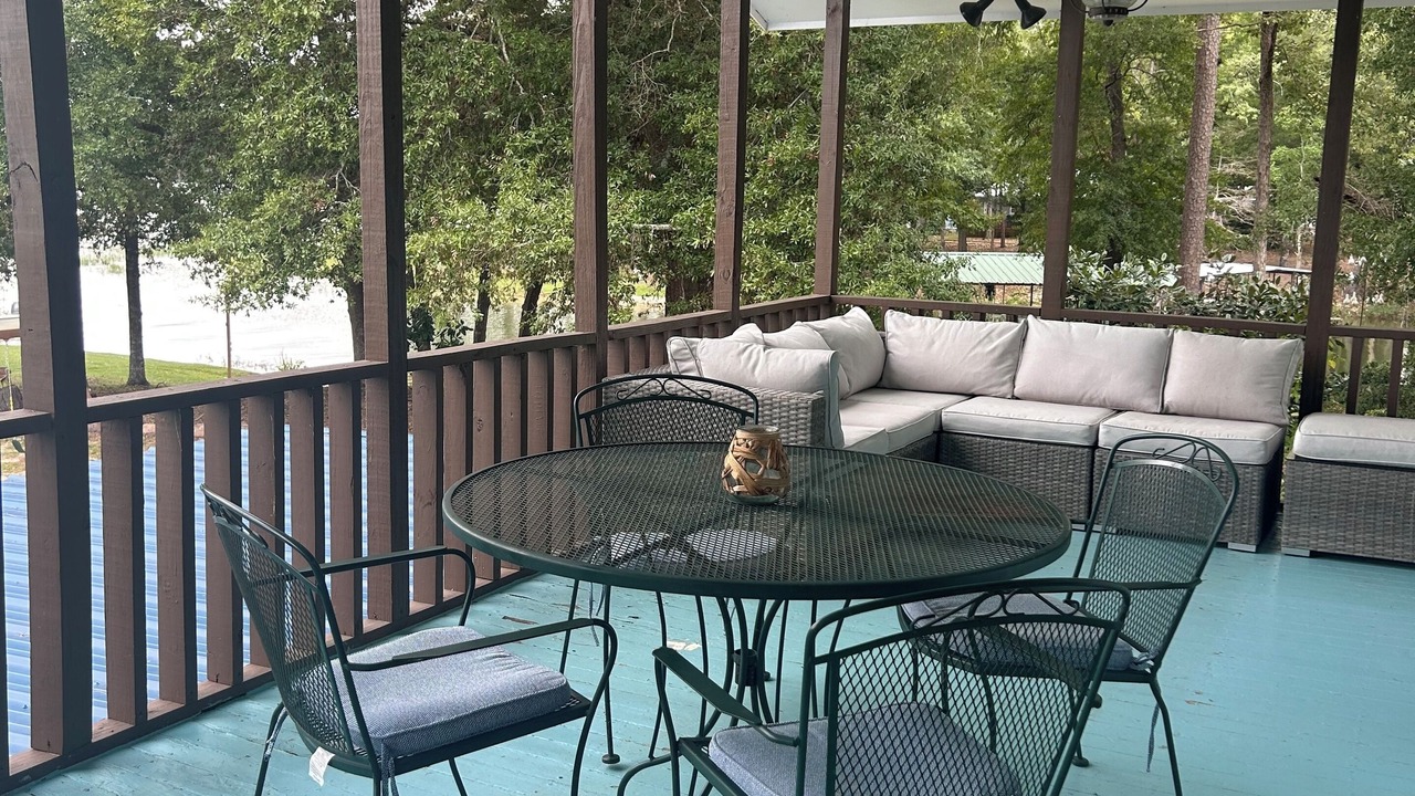 Photo of Outdoor in Abbeville
