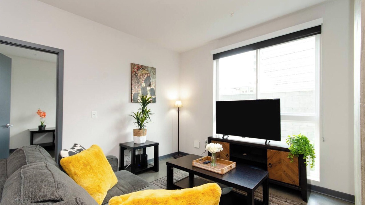 Photo of Livingroom in Little Tokyo