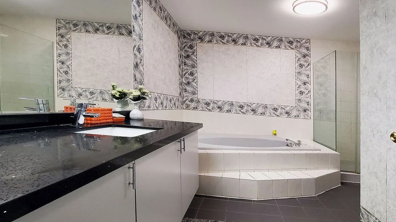 Photo of Bathroom in East Credit